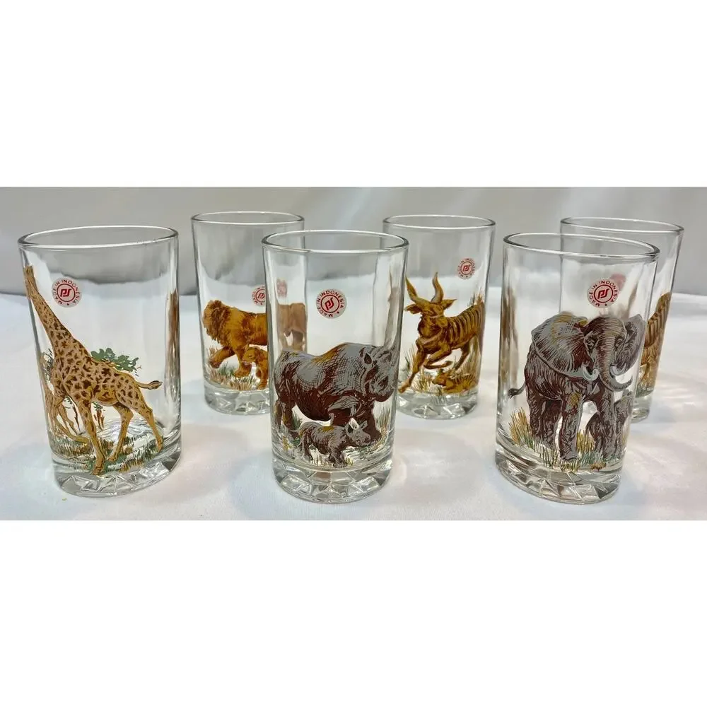 Vintage Wildlife/Safari Glasses Pasari Style Set of 6 African Animals w Young